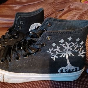 Custom painted Lord of the Rings Converse black Chuck Taylor II Lunarlon